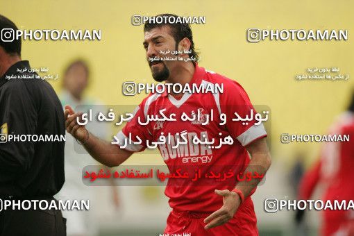 1574843, Tehran, Iran, لیگ برتر فوتبال ایران، Persian Gulf Cup، Week 18، Second Leg، Persepolis 1 v 2 Pas on 2006/01/10 at Azadi Stadium