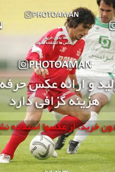 1575276, Tehran, Iran, لیگ برتر فوتبال ایران، Persian Gulf Cup، Week 18، Second Leg، Persepolis 1 v 2 Pas on 2006/01/10 at Azadi Stadium