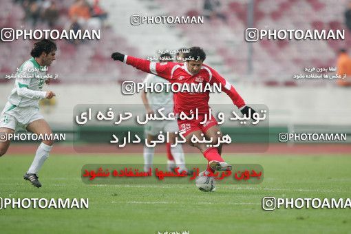 1575263, Tehran, Iran, لیگ برتر فوتبال ایران، Persian Gulf Cup، Week 18، Second Leg، Persepolis 1 v 2 Pas on 2006/01/10 at Azadi Stadium