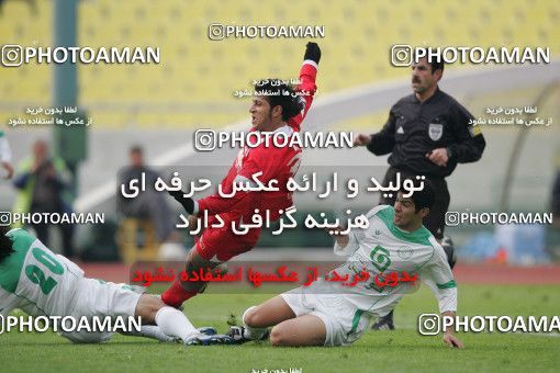 1575329, Tehran, Iran, لیگ برتر فوتبال ایران، Persian Gulf Cup، Week 18، Second Leg، Persepolis 1 v 2 Pas on 2006/01/10 at Azadi Stadium