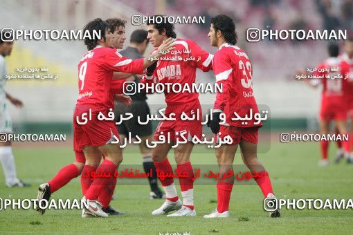 1575129, Tehran, Iran, لیگ برتر فوتبال ایران، Persian Gulf Cup، Week 18، Second Leg، Persepolis 1 v 2 Pas on 2006/01/10 at Azadi Stadium