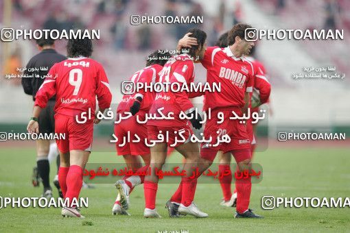 1575173, Tehran, Iran, لیگ برتر فوتبال ایران، Persian Gulf Cup، Week 18، Second Leg، Persepolis 1 v 2 Pas on 2006/01/10 at Azadi Stadium