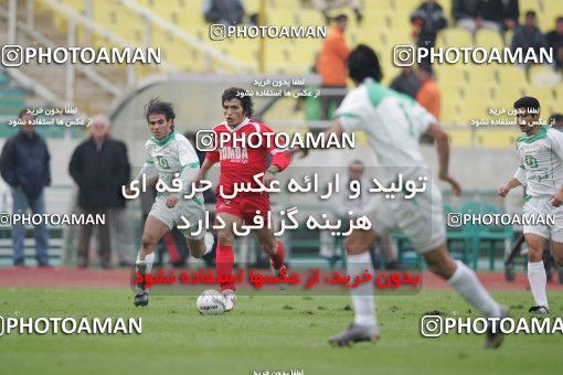 1575283, Tehran, Iran, لیگ برتر فوتبال ایران، Persian Gulf Cup، Week 18، Second Leg، Persepolis 1 v 2 Pas on 2006/01/10 at Azadi Stadium