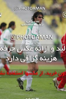1575144, Tehran, Iran, لیگ برتر فوتبال ایران، Persian Gulf Cup، Week 18، Second Leg، Persepolis 1 v 2 Pas on 2006/01/10 at Azadi Stadium