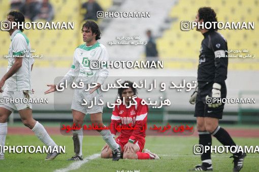 1575323, Tehran, Iran, لیگ برتر فوتبال ایران، Persian Gulf Cup، Week 18، Second Leg، Persepolis 1 v 2 Pas on 2006/01/10 at Azadi Stadium