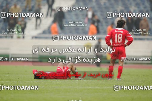 1575159, Tehran, Iran, لیگ برتر فوتبال ایران، Persian Gulf Cup، Week 18، Second Leg، Persepolis 1 v 2 Pas on 2006/01/10 at Azadi Stadium
