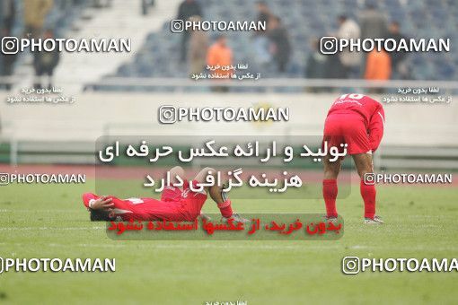 1575125, Tehran, Iran, لیگ برتر فوتبال ایران، Persian Gulf Cup، Week 18، Second Leg، Persepolis 1 v 2 Pas on 2006/01/10 at Azadi Stadium