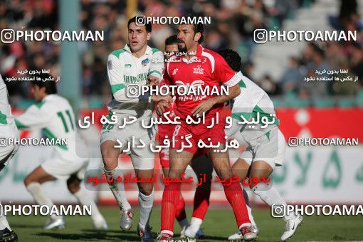 1575042, Tehran, , لیگ برتر فوتبال ایران، Persian Gulf Cup، Week 19، Second Leg، Persepolis 2 v 1 Shamoushak Noshahr on 2006/01/20 at Azadi Stadium