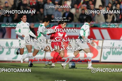 1574995, Tehran, , لیگ برتر فوتبال ایران، Persian Gulf Cup، Week 19، Second Leg، Persepolis 2 v 1 Shamoushak Noshahr on 2006/01/20 at Azadi Stadium