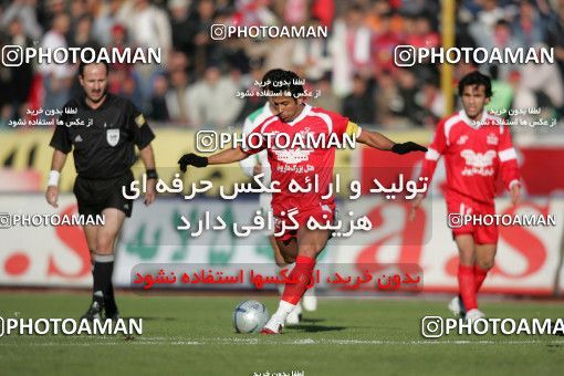 1574925, Tehran, , لیگ برتر فوتبال ایران، Persian Gulf Cup، Week 19، Second Leg، Persepolis 2 v 1 Shamoushak Noshahr on 2006/01/20 at Azadi Stadium