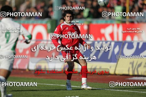 1574868, Tehran, , لیگ برتر فوتبال ایران، Persian Gulf Cup، Week 19، Second Leg، Persepolis 2 v 1 Shamoushak Noshahr on 2006/01/20 at Azadi Stadium