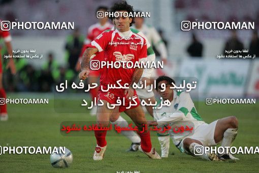 1575000, Tehran, , لیگ برتر فوتبال ایران، Persian Gulf Cup، Week 19، Second Leg، Persepolis 2 v 1 Shamoushak Noshahr on 2006/01/20 at Azadi Stadium