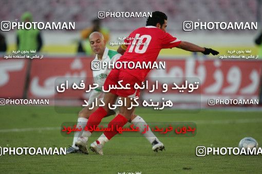 1575095, Tehran, , لیگ برتر فوتبال ایران، Persian Gulf Cup، Week 19، Second Leg، Persepolis 2 v 1 Shamoushak Noshahr on 2006/01/20 at Azadi Stadium