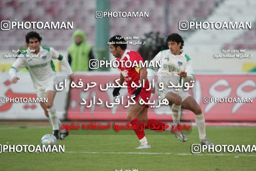 1575012, Tehran, , لیگ برتر فوتبال ایران، Persian Gulf Cup، Week 19، Second Leg، Persepolis 2 v 1 Shamoushak Noshahr on 2006/01/20 at Azadi Stadium