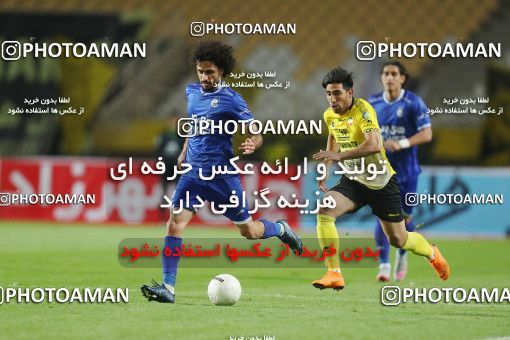 1583678, Isfahan, Iran, لیگ برتر فوتبال ایران، Persian Gulf Cup، Week 15، First Leg، Sepahan 2 v 0 Esteghlal on 2021/02/13 at Naghsh-e Jahan Stadium