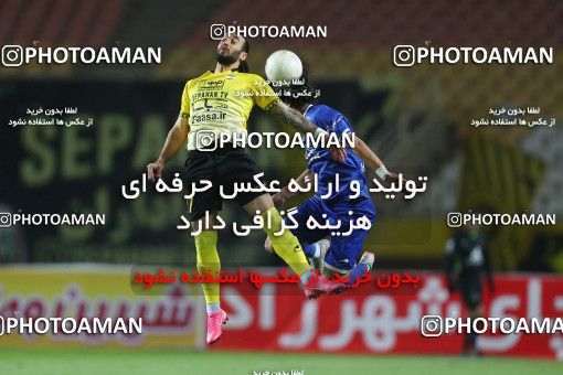1583635, Isfahan, Iran, لیگ برتر فوتبال ایران، Persian Gulf Cup، Week 15، First Leg، Sepahan 2 v 0 Esteghlal on 2021/02/13 at Naghsh-e Jahan Stadium