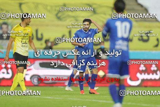 1583661, Isfahan, Iran, لیگ برتر فوتبال ایران، Persian Gulf Cup، Week 15، First Leg، Sepahan 2 v 0 Esteghlal on 2021/02/13 at Naghsh-e Jahan Stadium
