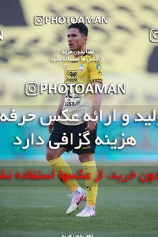 1583718, Isfahan, Iran, لیگ برتر فوتبال ایران، Persian Gulf Cup، Week 15، First Leg، Sepahan 2 v 0 Esteghlal on 2021/02/13 at Naghsh-e Jahan Stadium