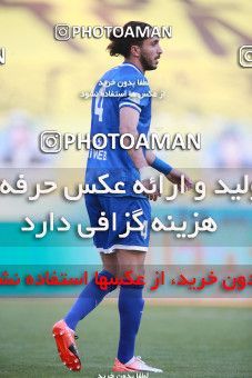 1583902, Isfahan, Iran, لیگ برتر فوتبال ایران، Persian Gulf Cup، Week 15، First Leg، Sepahan 2 v 0 Esteghlal on 2021/02/13 at Naghsh-e Jahan Stadium