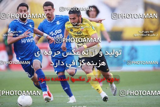1583908, Isfahan, Iran, لیگ برتر فوتبال ایران، Persian Gulf Cup، Week 15، First Leg، Sepahan 2 v 0 Esteghlal on 2021/02/13 at Naghsh-e Jahan Stadium