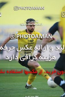 1583900, Isfahan, Iran, لیگ برتر فوتبال ایران، Persian Gulf Cup، Week 15، First Leg، Sepahan 2 v 0 Esteghlal on 2021/02/13 at Naghsh-e Jahan Stadium