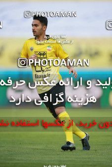 1583914, Isfahan, Iran, لیگ برتر فوتبال ایران، Persian Gulf Cup، Week 15، First Leg، Sepahan 2 v 0 Esteghlal on 2021/02/13 at Naghsh-e Jahan Stadium