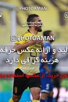 1583846, Isfahan, Iran, لیگ برتر فوتبال ایران، Persian Gulf Cup، Week 15، First Leg، Sepahan 2 v 0 Esteghlal on 2021/02/13 at Naghsh-e Jahan Stadium