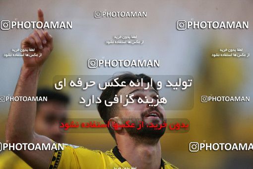 1584720, Isfahan, Iran, لیگ برتر فوتبال ایران، Persian Gulf Cup، Week 15، First Leg، Sepahan 2 v 0 Esteghlal on 2021/02/13 at Naghsh-e Jahan Stadium