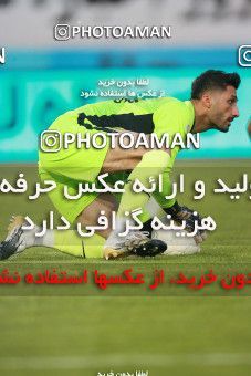 1584639, لیگ برتر فوتبال ایران، Persian Gulf Cup، Week 15، First Leg، 2021/02/13، Isfahan، Naghsh-e Jahan Stadium، Sepahan 2 - 0 Esteghlal