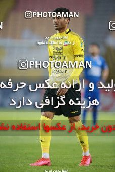 1584842, Isfahan, Iran, لیگ برتر فوتبال ایران، Persian Gulf Cup، Week 15، First Leg، Sepahan 2 v 0 Esteghlal on 2021/02/13 at Naghsh-e Jahan Stadium