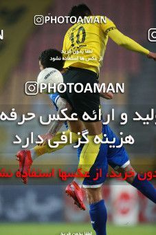 1584730, Isfahan, Iran, لیگ برتر فوتبال ایران، Persian Gulf Cup، Week 15، First Leg، Sepahan 2 v 0 Esteghlal on 2021/02/13 at Naghsh-e Jahan Stadium