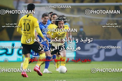 1584802, Isfahan, Iran, لیگ برتر فوتبال ایران، Persian Gulf Cup، Week 15، First Leg، Sepahan 2 v 0 Esteghlal on 2021/02/13 at Naghsh-e Jahan Stadium