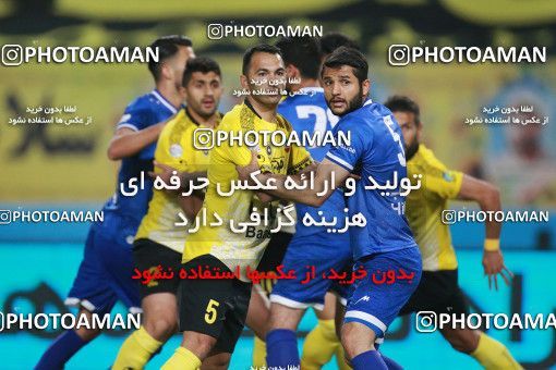 1584684, Isfahan, Iran, لیگ برتر فوتبال ایران، Persian Gulf Cup، Week 15، First Leg، Sepahan 2 v 0 Esteghlal on 2021/02/13 at Naghsh-e Jahan Stadium