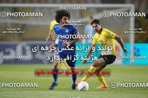 1584831, Isfahan, Iran, لیگ برتر فوتبال ایران، Persian Gulf Cup، Week 15، First Leg، Sepahan 2 v 0 Esteghlal on 2021/02/13 at Naghsh-e Jahan Stadium