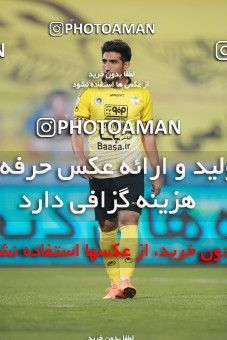 1584671, Isfahan, Iran, لیگ برتر فوتبال ایران، Persian Gulf Cup، Week 15، First Leg، Sepahan 2 v 0 Esteghlal on 2021/02/13 at Naghsh-e Jahan Stadium