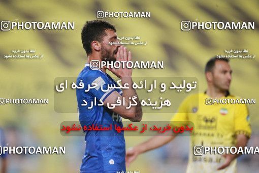 1584782, Isfahan, Iran, لیگ برتر فوتبال ایران، Persian Gulf Cup، Week 15، First Leg، Sepahan 2 v 0 Esteghlal on 2021/02/13 at Naghsh-e Jahan Stadium