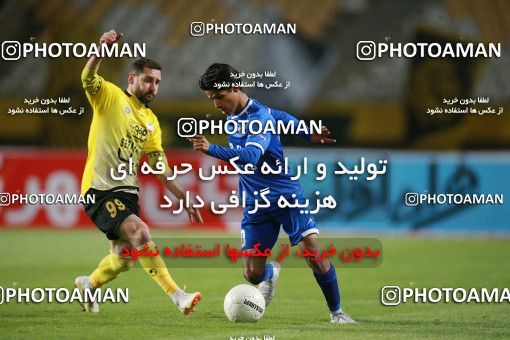 1584642, Isfahan, Iran, لیگ برتر فوتبال ایران، Persian Gulf Cup، Week 15، First Leg، Sepahan 2 v 0 Esteghlal on 2021/02/13 at Naghsh-e Jahan Stadium
