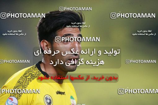 1584738, Isfahan, Iran, لیگ برتر فوتبال ایران، Persian Gulf Cup، Week 15، First Leg، Sepahan 2 v 0 Esteghlal on 2021/02/13 at Naghsh-e Jahan Stadium
