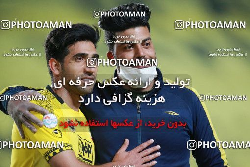 1584813, Isfahan, Iran, لیگ برتر فوتبال ایران، Persian Gulf Cup، Week 15، First Leg، Sepahan 2 v 0 Esteghlal on 2021/02/13 at Naghsh-e Jahan Stadium