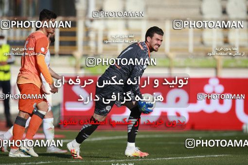 1585373, Tehran, , لیگ برتر فوتبال ایران، Persian Gulf Cup، Week 15، First Leg، Saipa 1 v 2 Tractor Sazi on 2021/02/14 at Shahid Dastgerdi Stadium