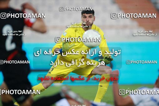 1585311, لیگ برتر فوتبال ایران، Persian Gulf Cup، Week 15، First Leg، 2021/02/14، Tehran، Azadi Stadium، Persepolis 1 - 0 Paykan