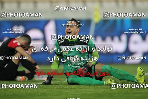 1585305, Tehran, Iran, لیگ برتر فوتبال ایران، Persian Gulf Cup، Week 15، First Leg، Persepolis 1 v 0 Paykan on 2021/02/14 at Azadi Stadium