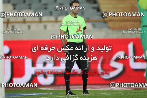 1585260, Tehran, Iran, لیگ برتر فوتبال ایران، Persian Gulf Cup، Week 15، First Leg، Persepolis 1 v 0 Paykan on 2021/02/14 at Azadi Stadium