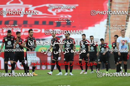 1584972, Tehran, Iran, لیگ برتر فوتبال ایران، Persian Gulf Cup، Week 15، First Leg، Persepolis 1 v 0 Paykan on 2021/02/14 at Azadi Stadium