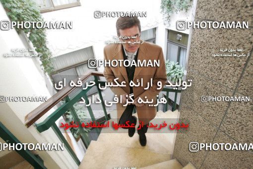 1586975, ایران، تهران، هتل گلشهر جردن، 1384/11/02، عکس های پرتره برانکو ایوانکوویچ