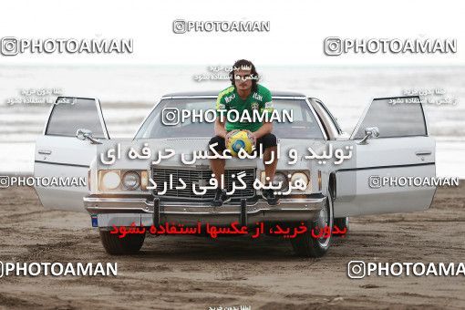 1587686, ایران، نوشهر، 1393/04/23، عکس های پرتره پیمان حسینی
