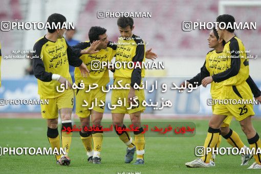 1590897, Tehran, Iran, لیگ برتر فوتبال ایران، Persian Gulf Cup، Week 22، Second Leg، Esteghlal 2 v 1 Sepahan on 2006/02/12 at Azadi Stadium