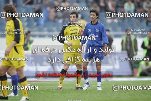 1591025, Tehran, Iran, لیگ برتر فوتبال ایران، Persian Gulf Cup، Week 22، Second Leg، Esteghlal 2 v 1 Sepahan on 2006/02/12 at Azadi Stadium