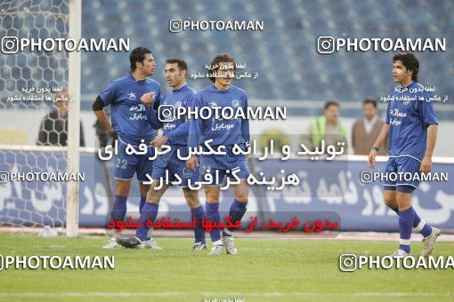 1590936, Tehran, Iran, لیگ برتر فوتبال ایران، Persian Gulf Cup، Week 22، Second Leg، Esteghlal 2 v 1 Sepahan on 2006/02/12 at Azadi Stadium