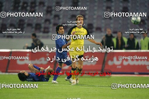 1591041, Tehran, Iran, لیگ برتر فوتبال ایران، Persian Gulf Cup، Week 22، Second Leg، Esteghlal 2 v 1 Sepahan on 2006/02/12 at Azadi Stadium